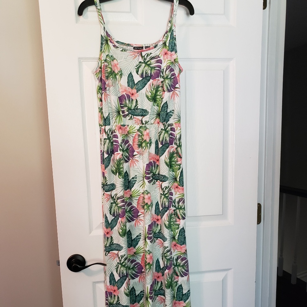 Floral maxi dress